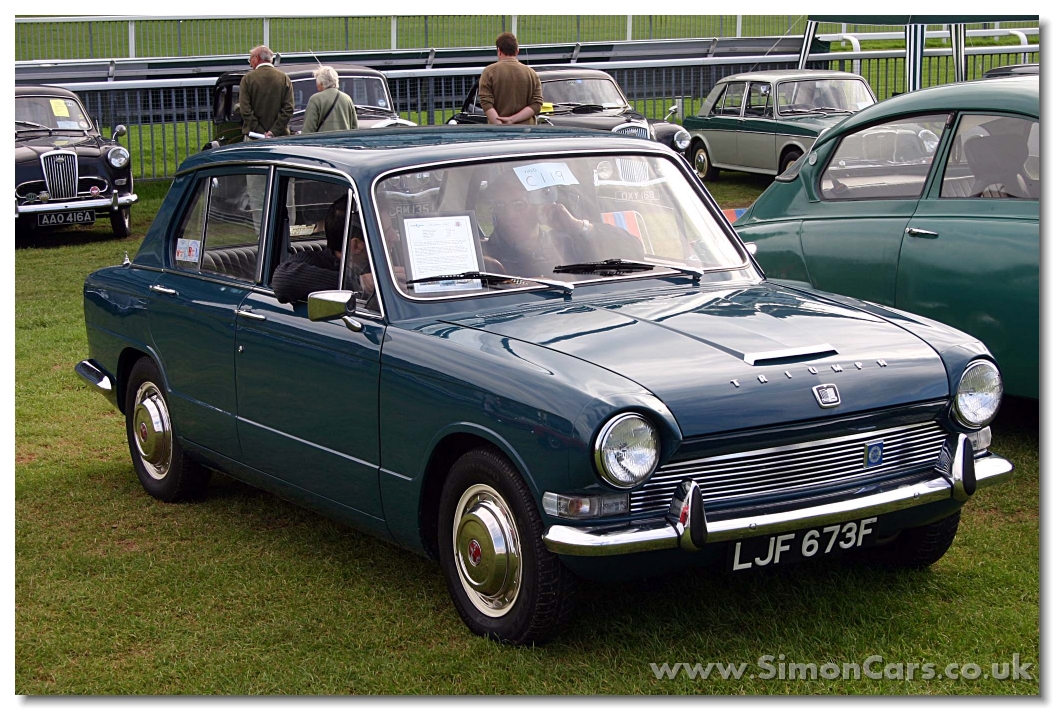 dinky triumph 1300